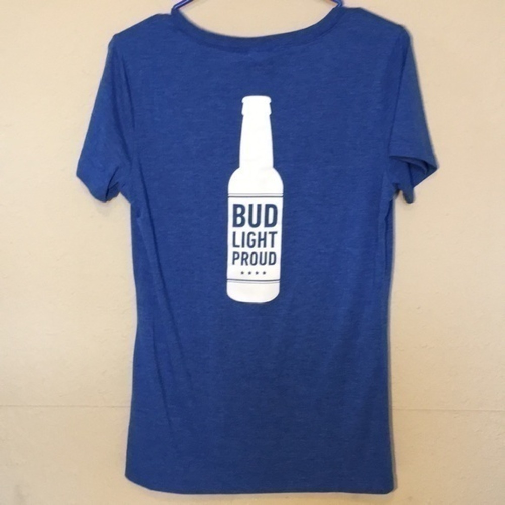 Bella Canvas Bud Light blue fitted T-shirt…